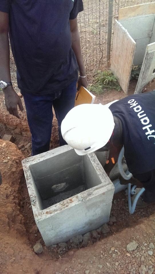 Technicien en intervention sur un ouvrage technique